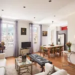 Sunlight - Marinette - Port Area, 2 Bedrooms, Sleep 6, Sea View Nice