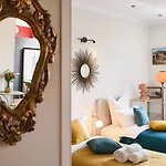 Sunlight - Marinette - Port Area, 2 Bedrooms, Sleep 6, Sea View