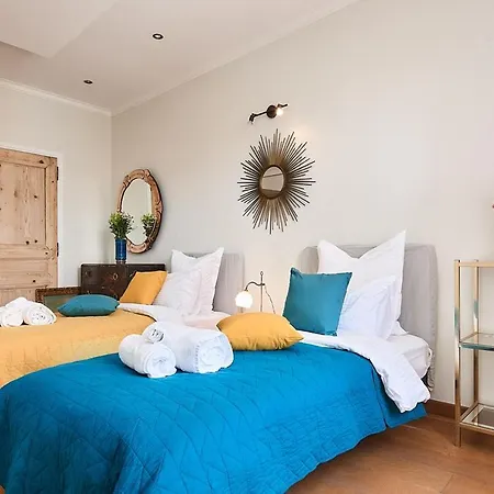 Sunlight - Marinette - Port Area, 2 Bedrooms, Sleep 6, Sea View Nice