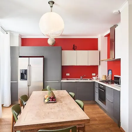 Apartment Sunlight - Marinette - Port Area, 2 Bedrooms, Sleep 6, Sea View